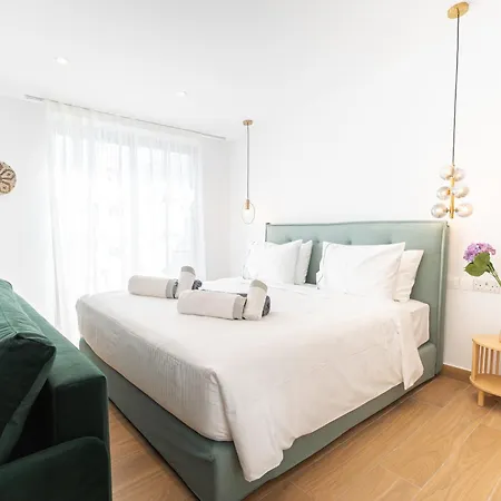 Loft 4* Пафос