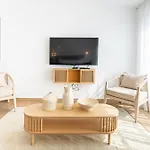 Loft Aparthotel 4*